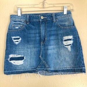Hollister Womens High Rise Distress Raw Hem Denim Skater Mini Skirt Size 5/27